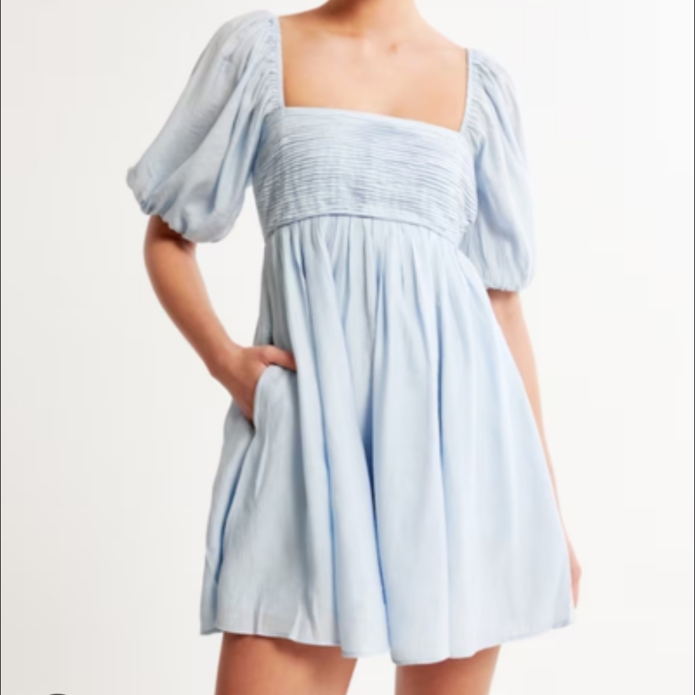 Light Blue Puff Sleeve Dress